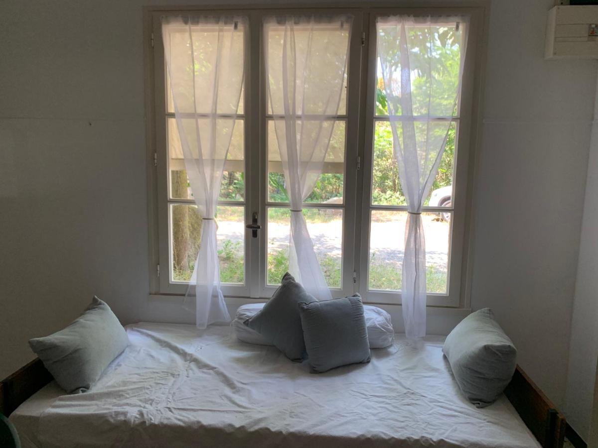 آجد Appartement Studio Les Pieds Dans L'Eau المظهر الخارجي الصورة